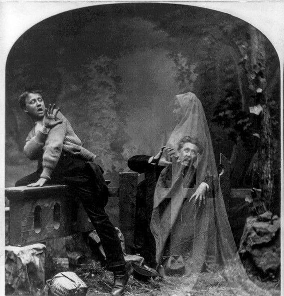 Ghostly network of perceptions